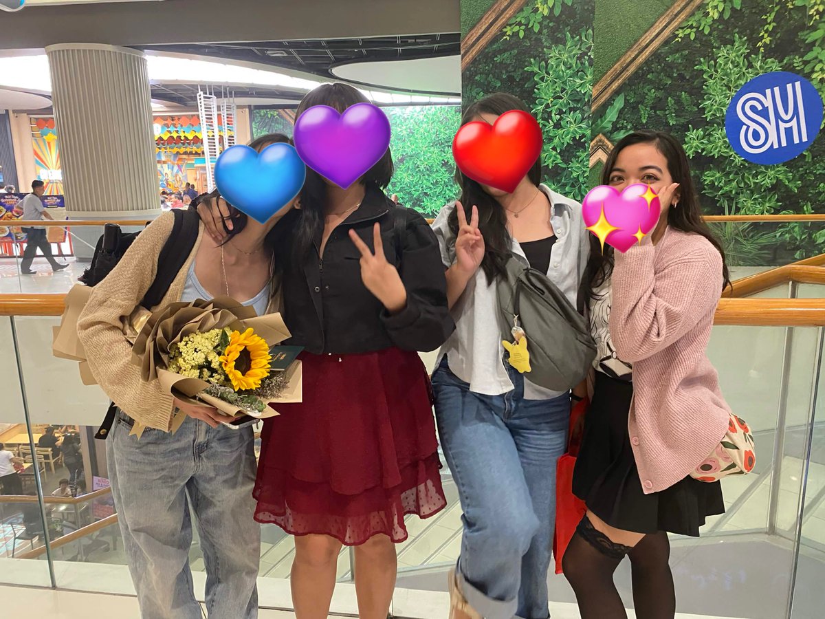 tsukki 🌙🥚 egg vtuber tweet media