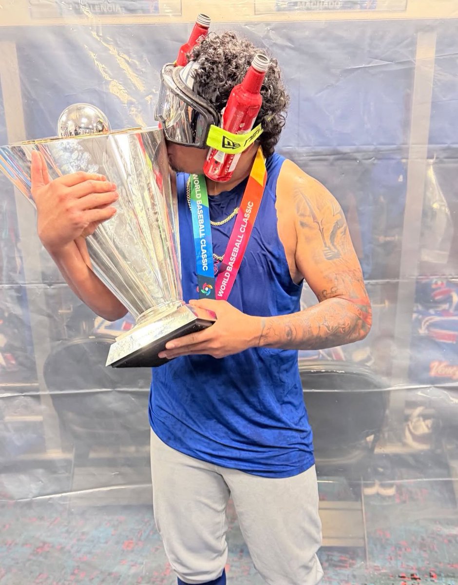 Cubs Zone tweet media