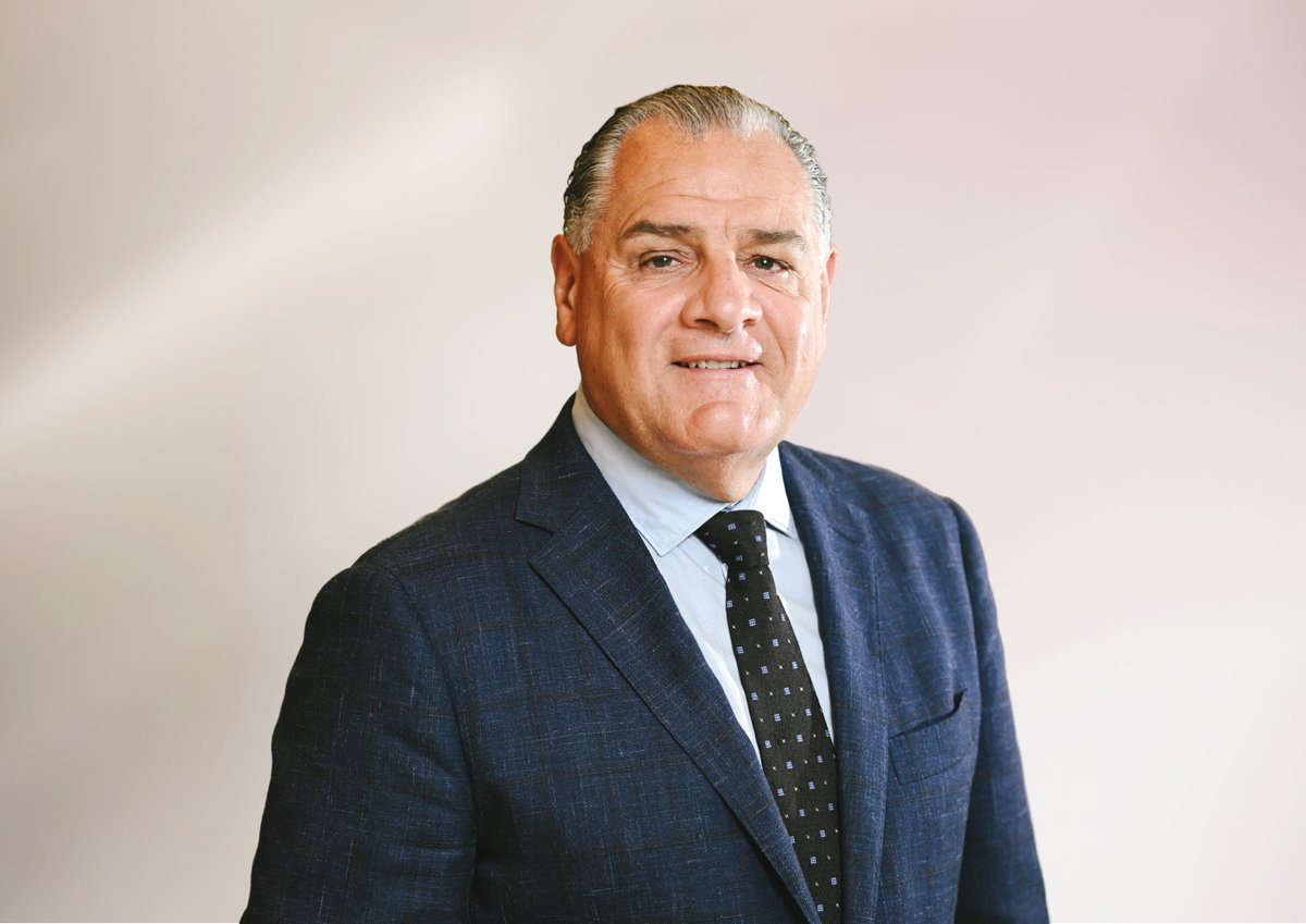 HM Magazine tweet media