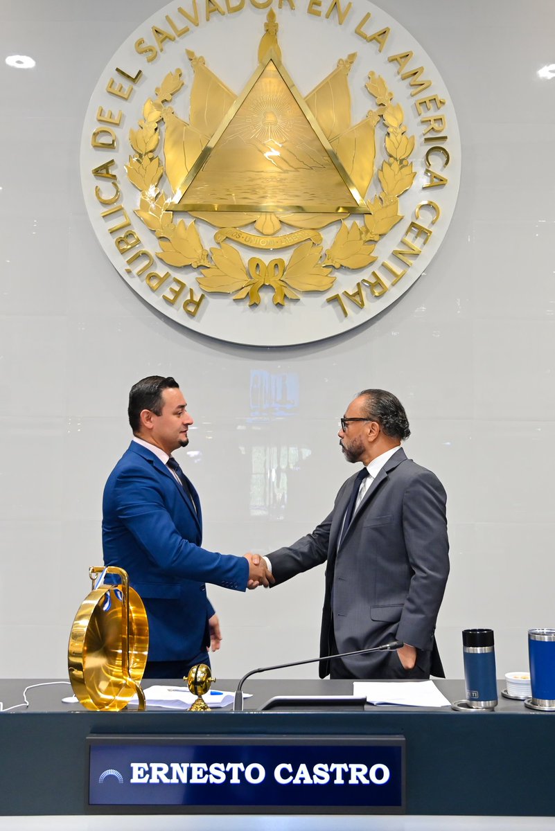 Felipe Interiano tweet media