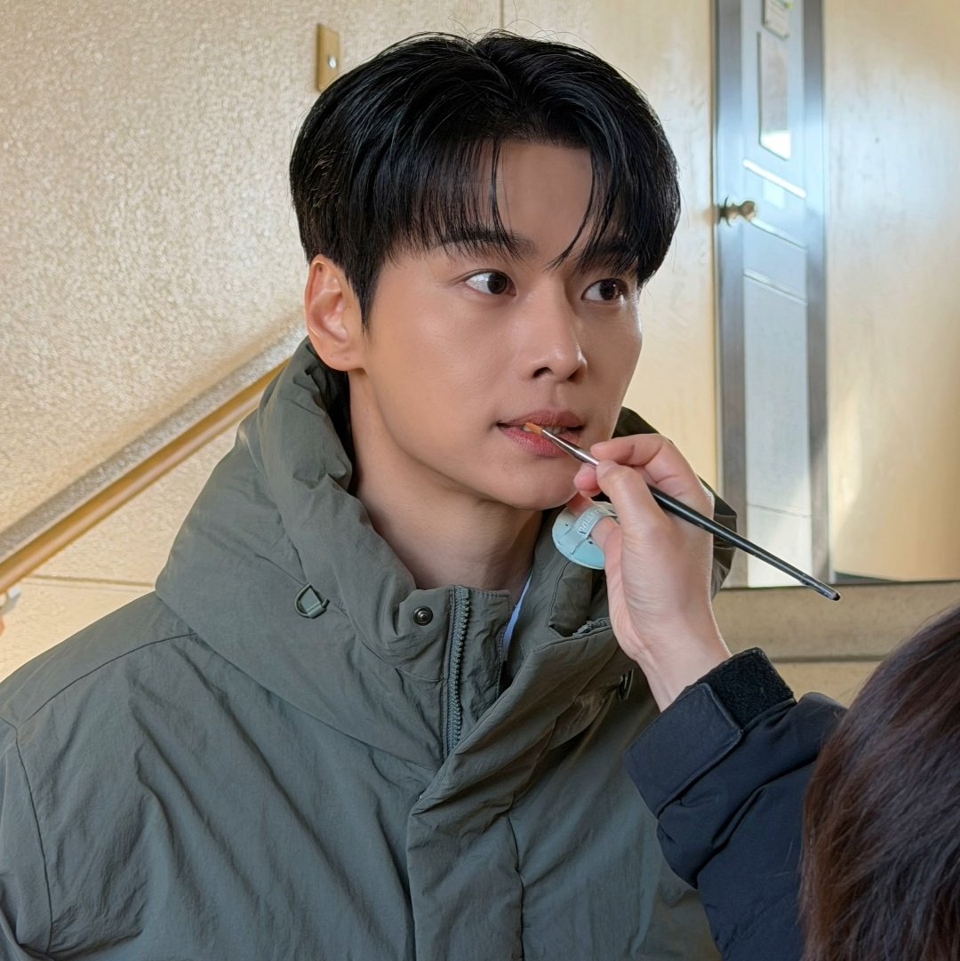 VIXX BASE tweet media