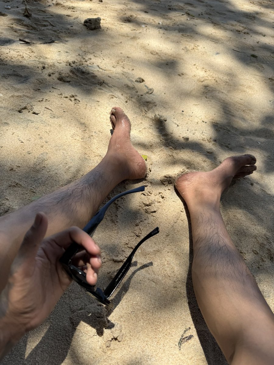 Botslim29 tweet media