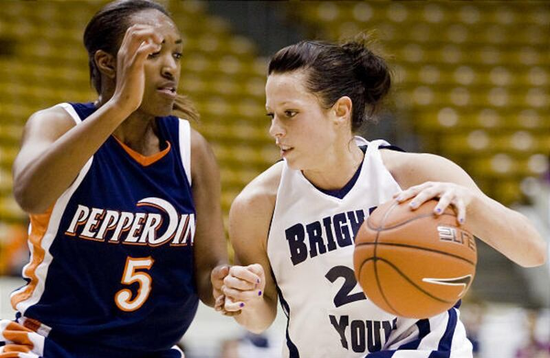 BYU Uniform Tracker tweet media