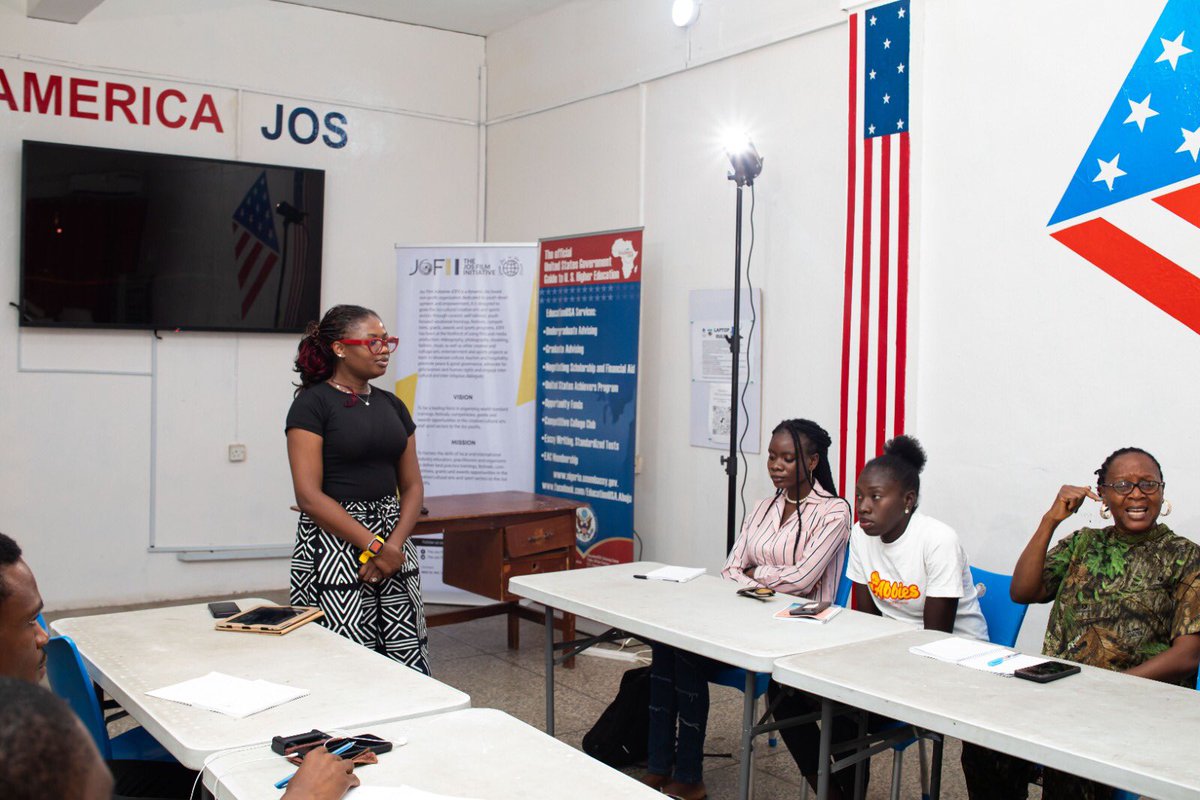 TheJOFII's tweet photo. DAY 2 – ScreenGramm 2026

Creative Session: Mrs. Stephanie Ephraim on Etiquette: The Code of Behavior,
Main Session: Mr. Budima Jonah on Grammar Basics: Common Mistakes in English
Mr. Ezekiel Bok on Video/Documentary Scriptwriting

#ScreenGramm2026
#Screenwriting
#Storytelling https://t.co/hIbWKaKf06