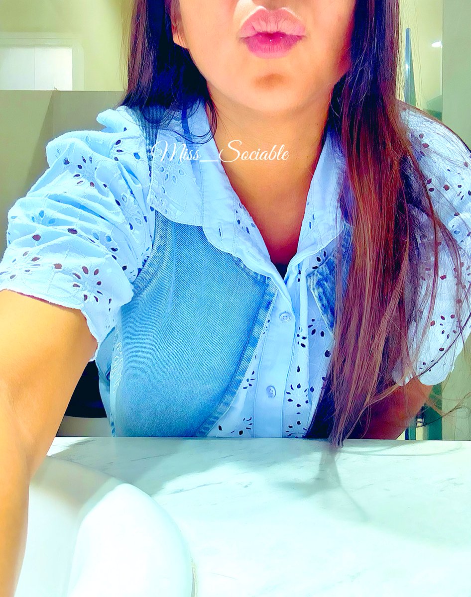 Miss Sociable tweet media