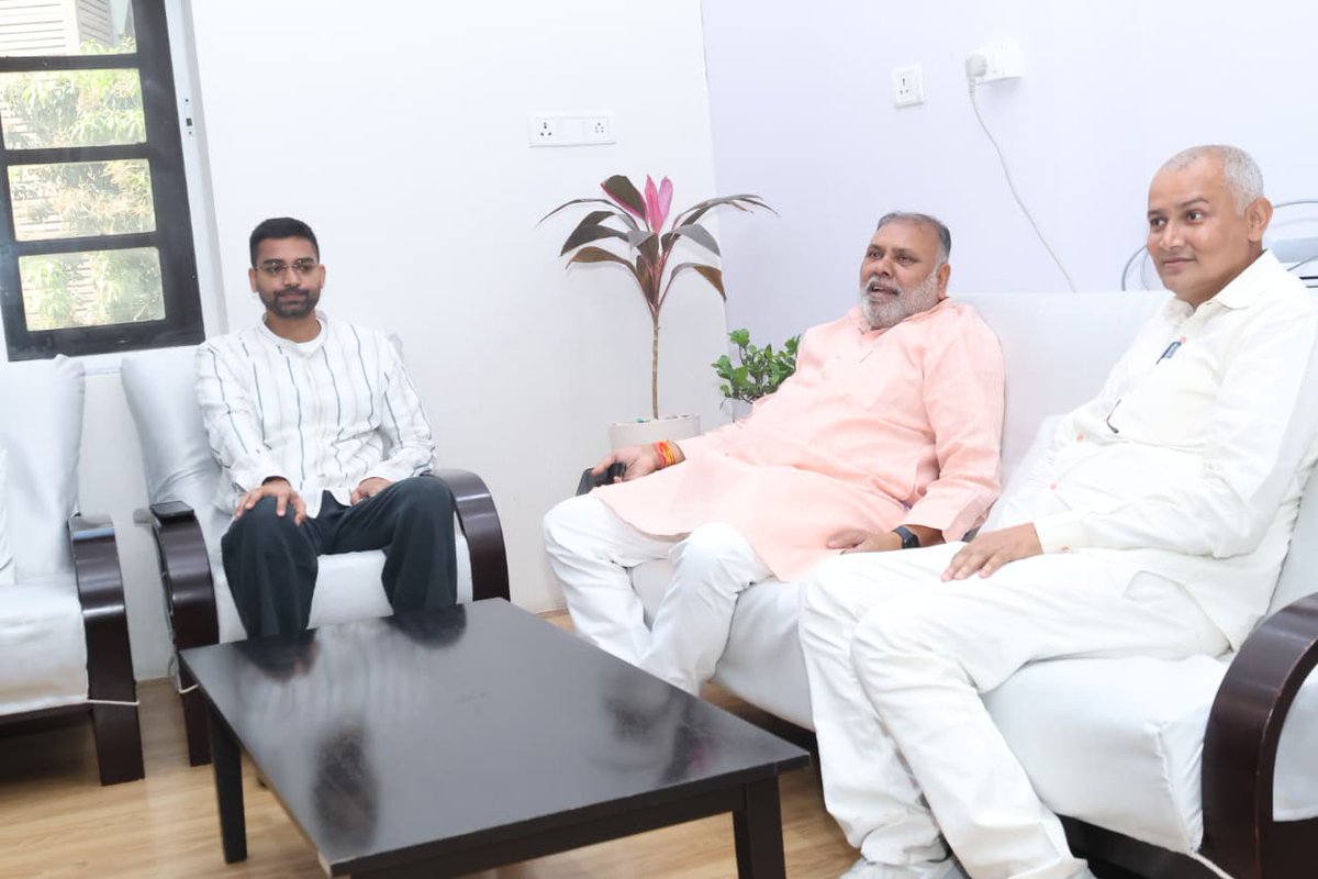 Deepak Prakash tweet media