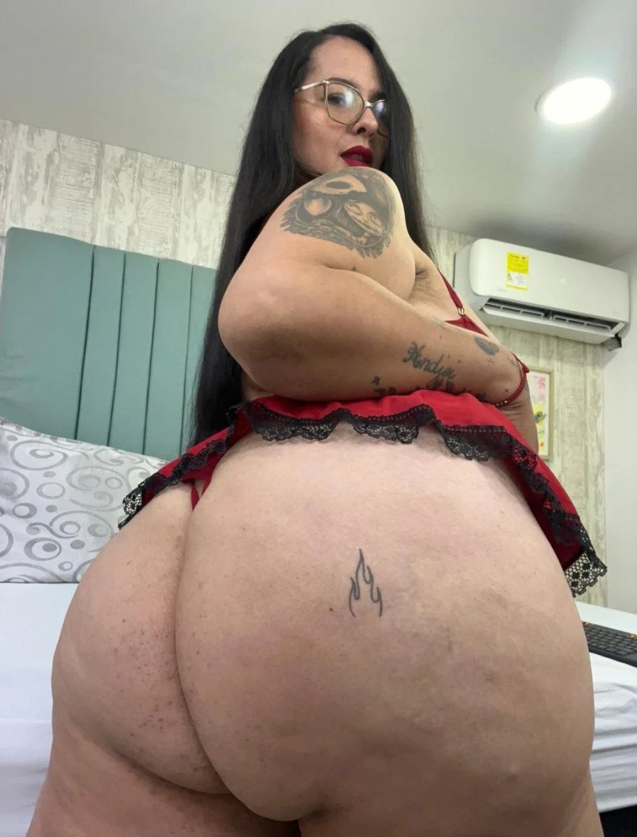 Goddess Sophie tweet media