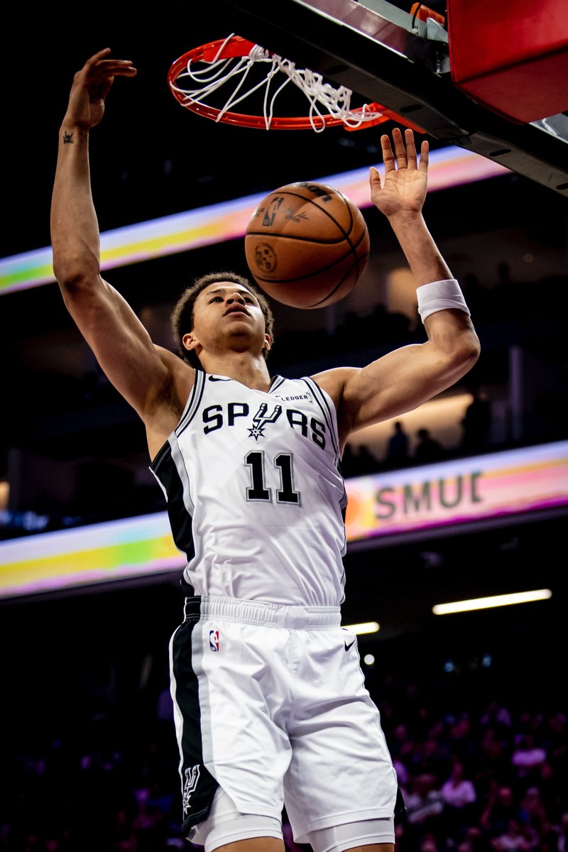 San Antonio Spurs tweet media