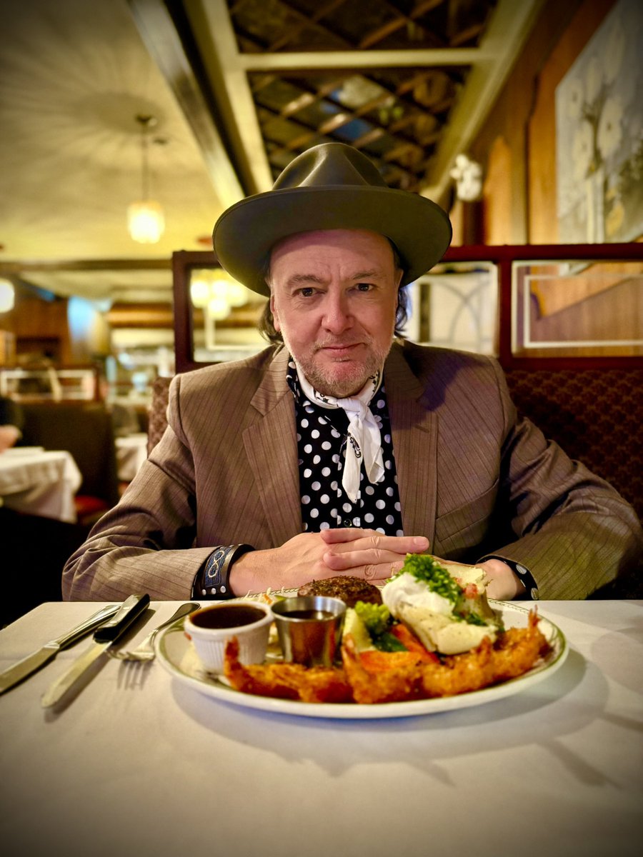 David “King Of Boogie” Gogo tweet media