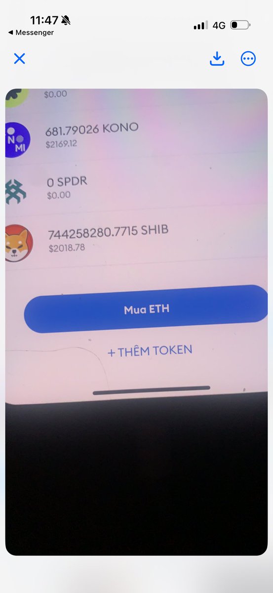 Mr. B is Mr. Coin's father.🇻🇳🇻🇳 tweet media