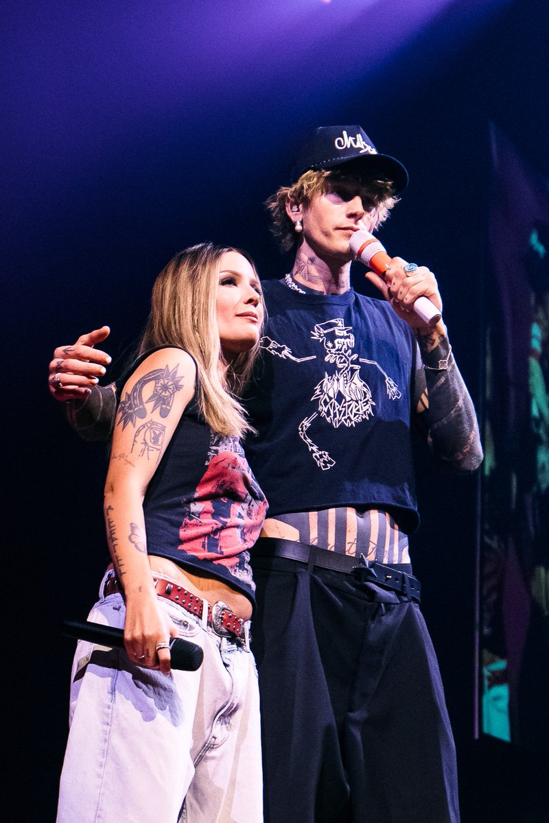 mgkmagic tweet media