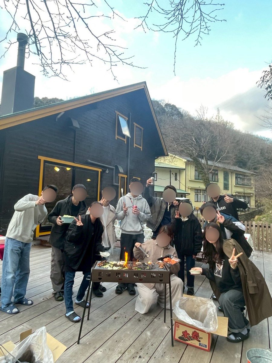 hiki_gatari's tweet photo. 新入生のみなさん、合格おめでとうございます✨
ギター弾き語り同好会です！
初心者で不安な方もいると思いますが、部員のほとんどが初心者でした！気軽に見学に来てくださいね！

 #春から兵庫県立大学
 #ようこそ兵庫県立大学

（先日、数年ぶりの合宿を行いました🙌） https://t.co/ApEYkE7NyO