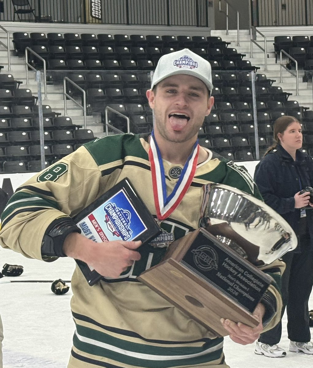 American Collegiate Hockey Top 24 tweet media