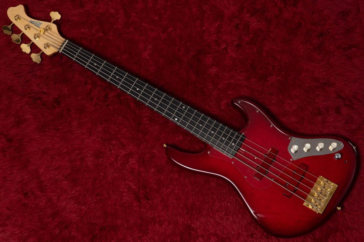 Geek IN Box tweet media