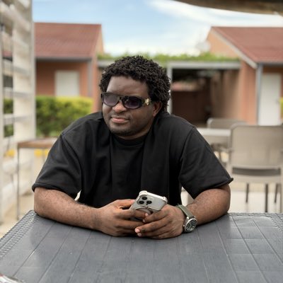 EderGumbo's tweet photo. #NovaFotoDePerfil https://t.co/SuH8wXAryf