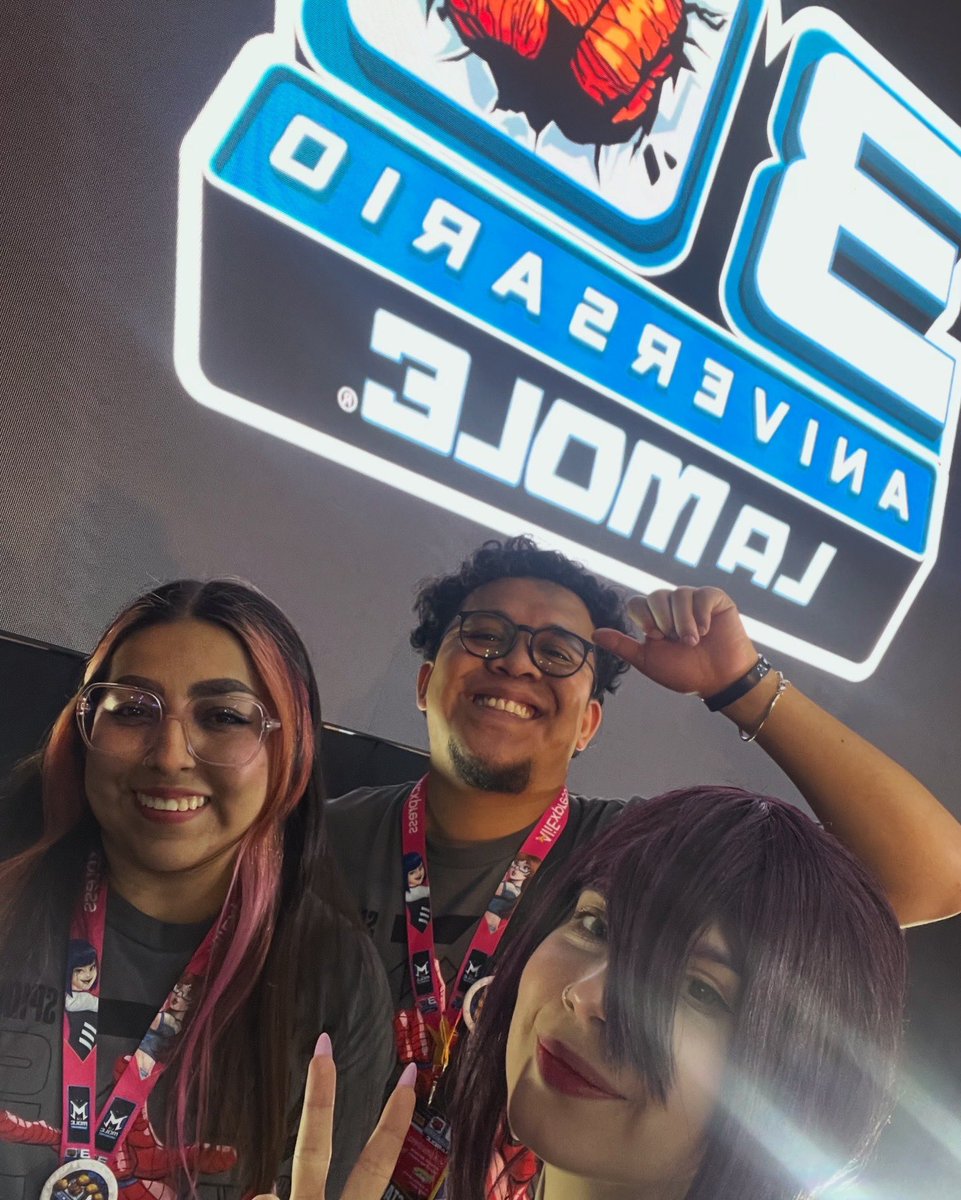 Mrzombiecomesesos tweet media