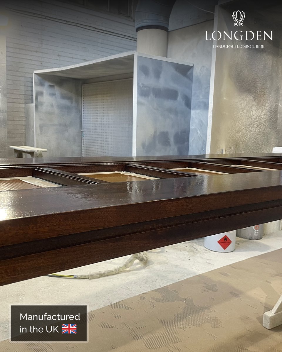 LongdenDoorsUK's tweet image. Welcome back to another Warehouse Wednesday!

Solid timber, sleek glazing, finished to perfection with stain and lacquer. Craftsmanship that speaks for itself.

Email us at sales@longdendoors.co.uk &amp;amp; Team Longden will be happy to help!

#LongdenDoors #WarehouseWednesday #Joinery