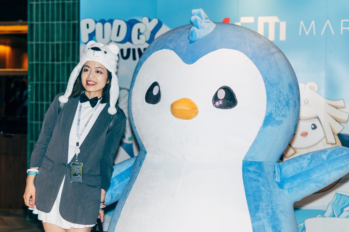 yvette🐧 tweet media