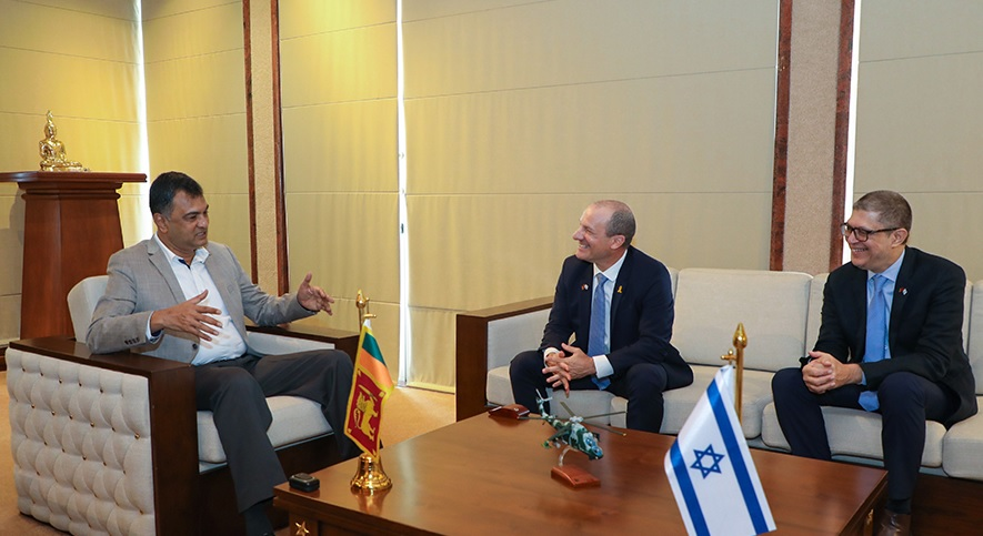 Dr. Thusiyan Nandakumar tweet media