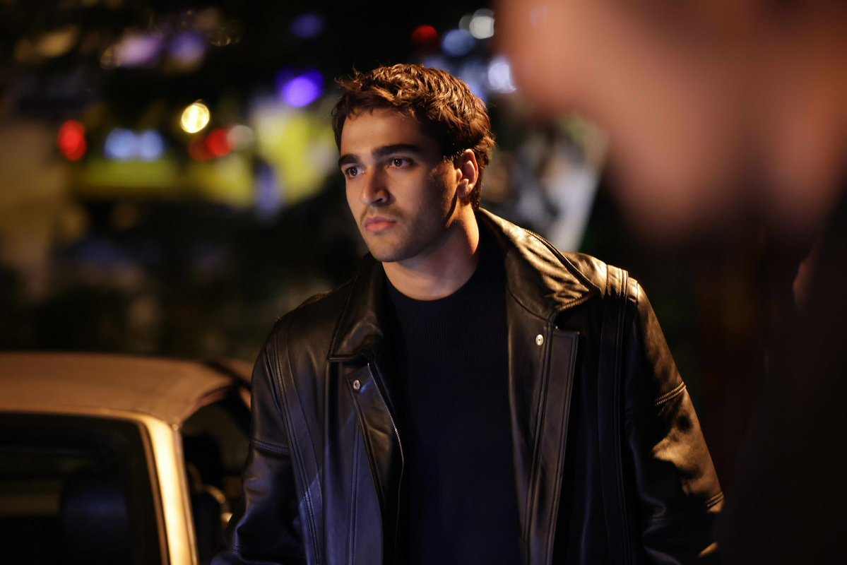 📸 | Disney+ shared a new photo of #MertRamazanDemir from the series #BizeBiŞeyOlmaz. ✨