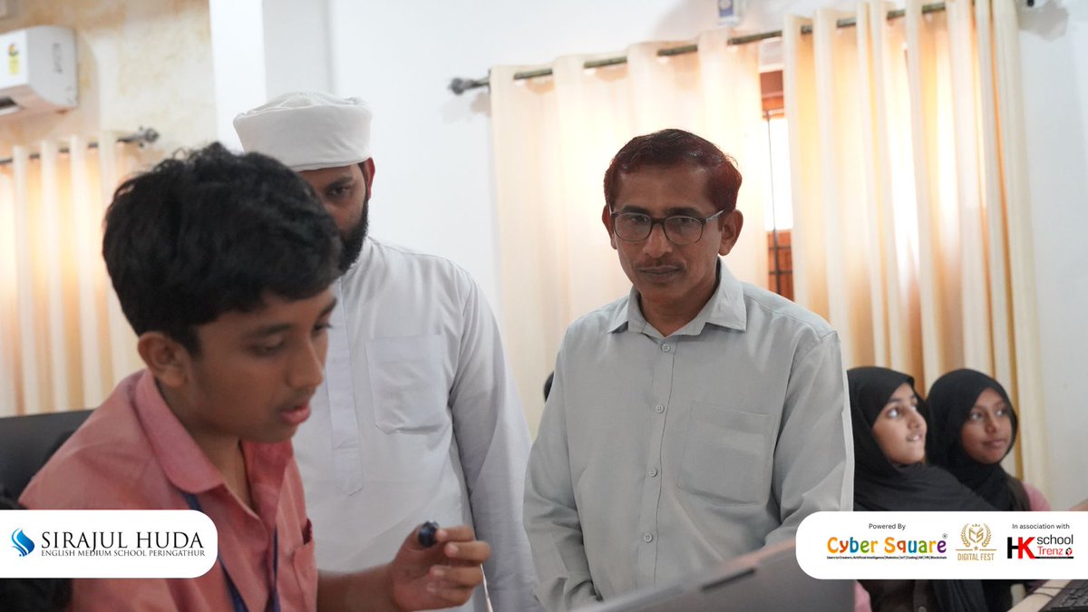 Cyber Square - AI & Robotics for Schools tweet media