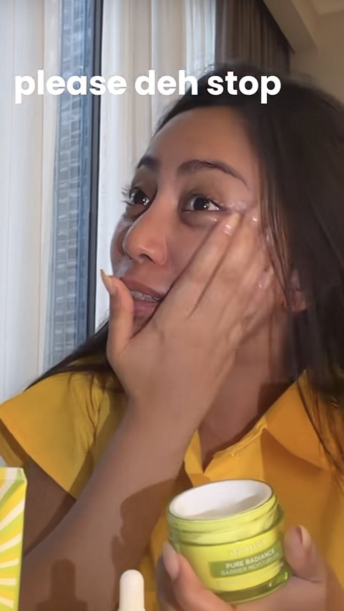 Relate bgt sm buna rachel, males tiap di tanya “kok masi jerawatan padahal pake skincare?”

Padahal faktornya banyak…
