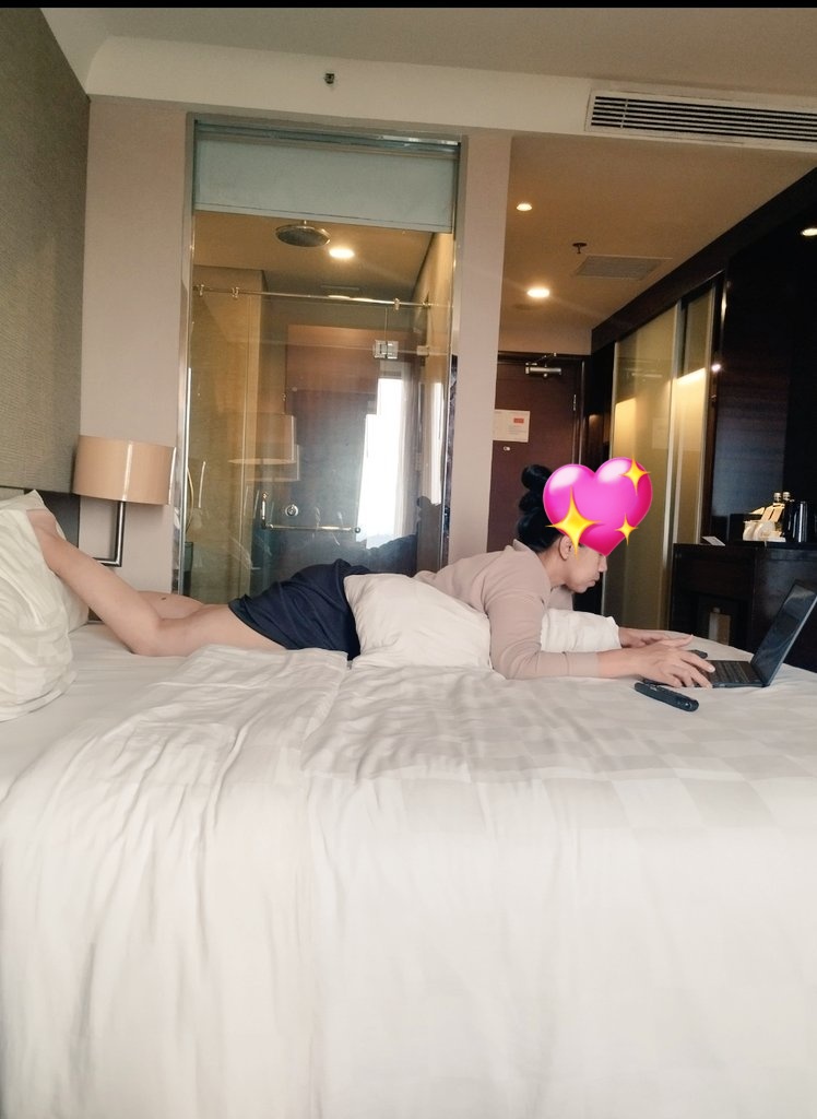 Lanina_Jaka tweet media