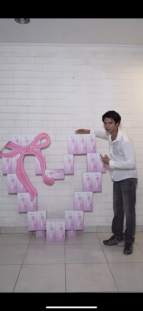 ⋆⁺₊⋆w𝐀ch｡.🖇️ tweet media