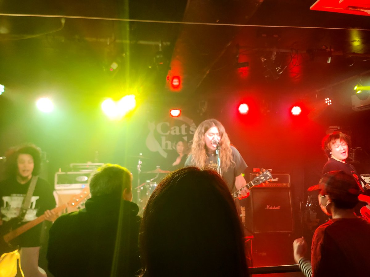 304 Records tweet media