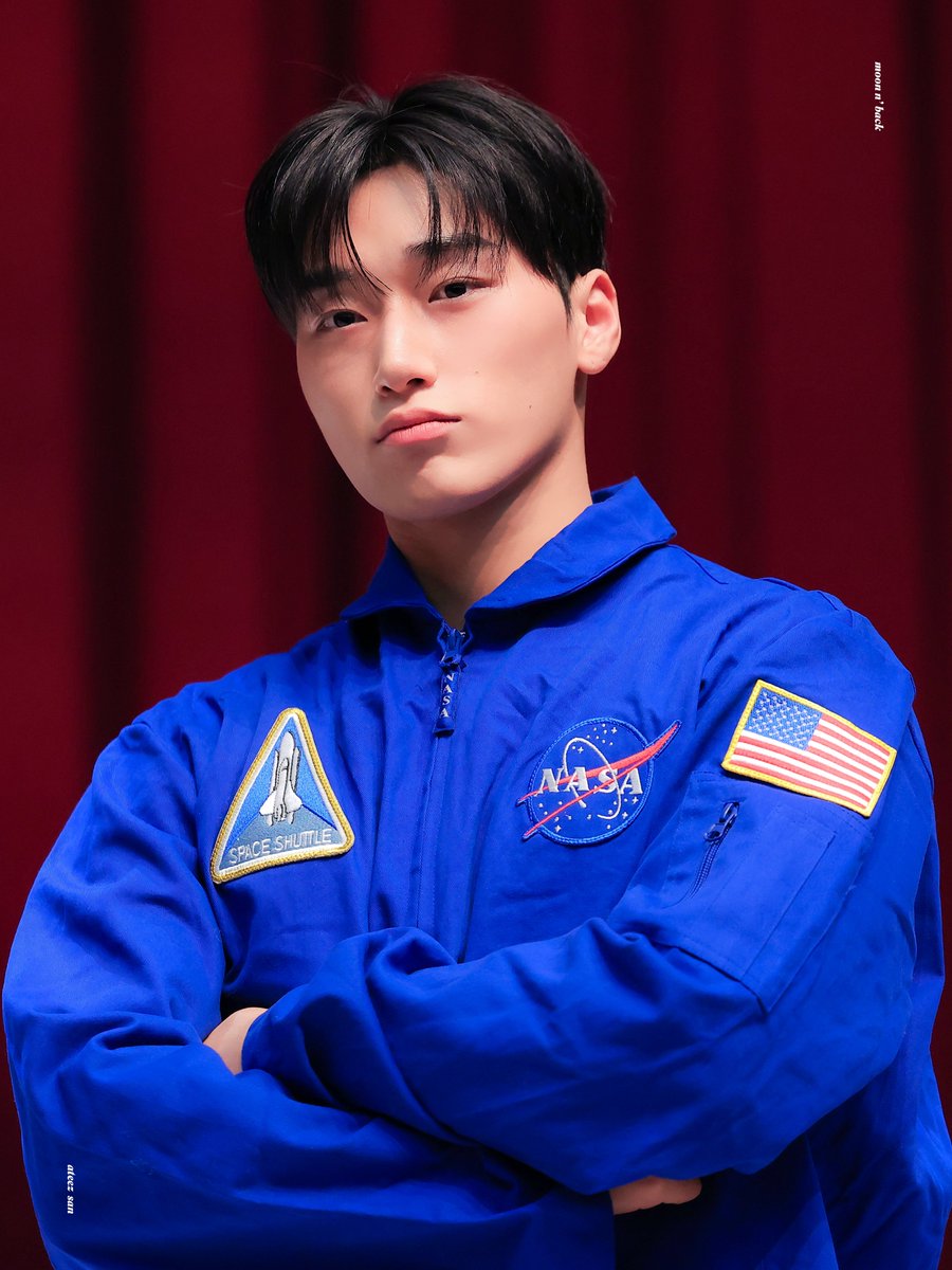 moon n' back tweet media