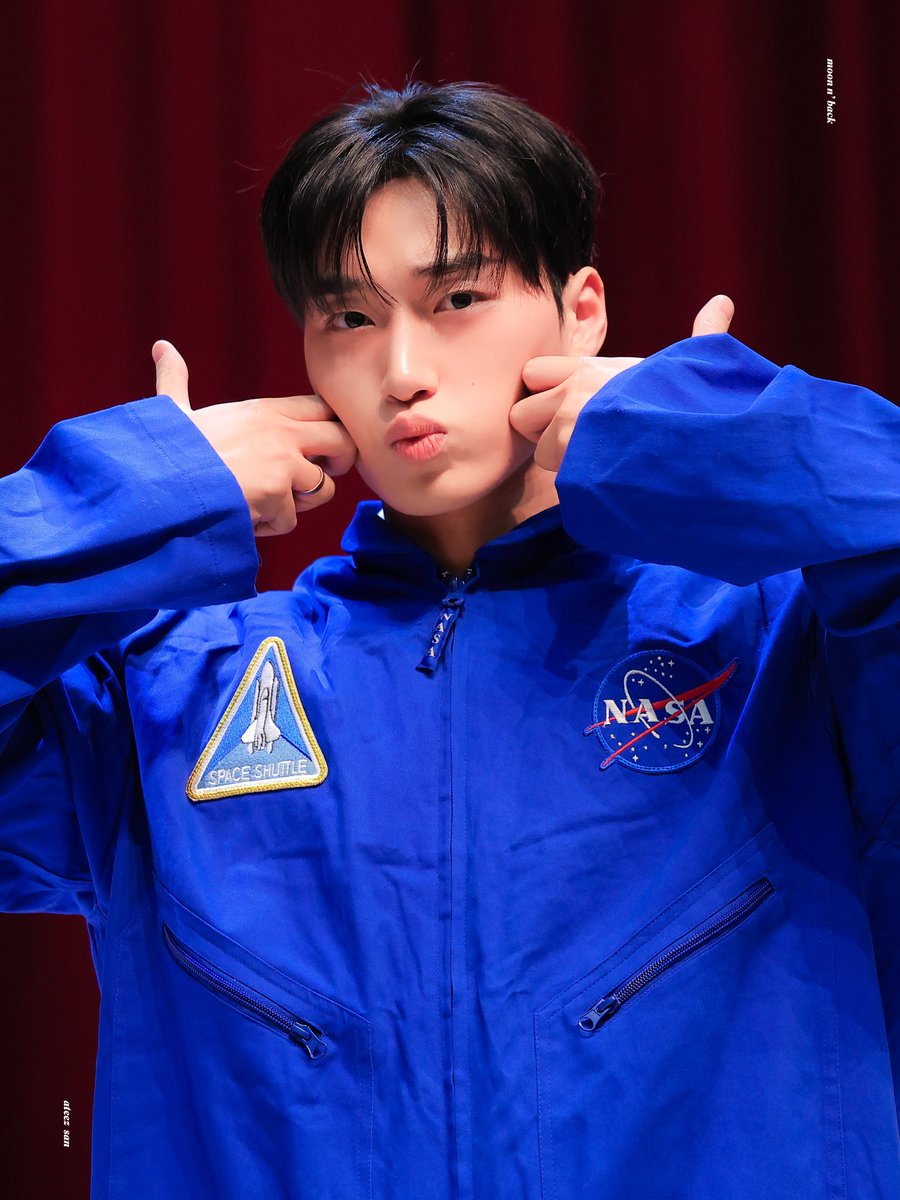 moon n' back tweet media