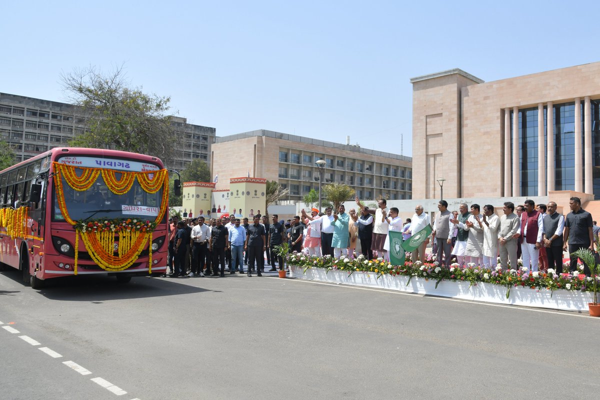 CMO Gujarat tweet media