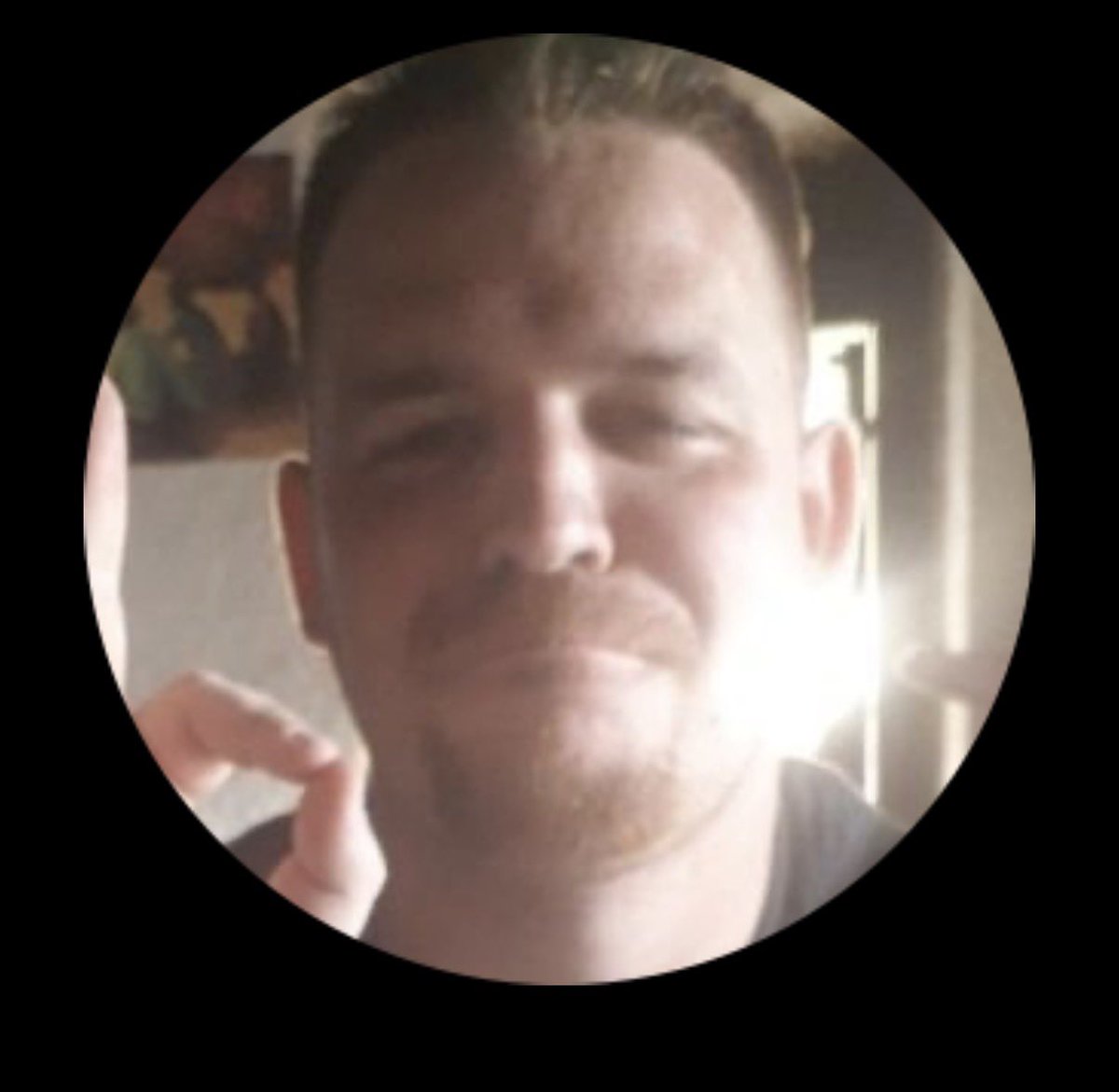 arquistix |-/ tweet media