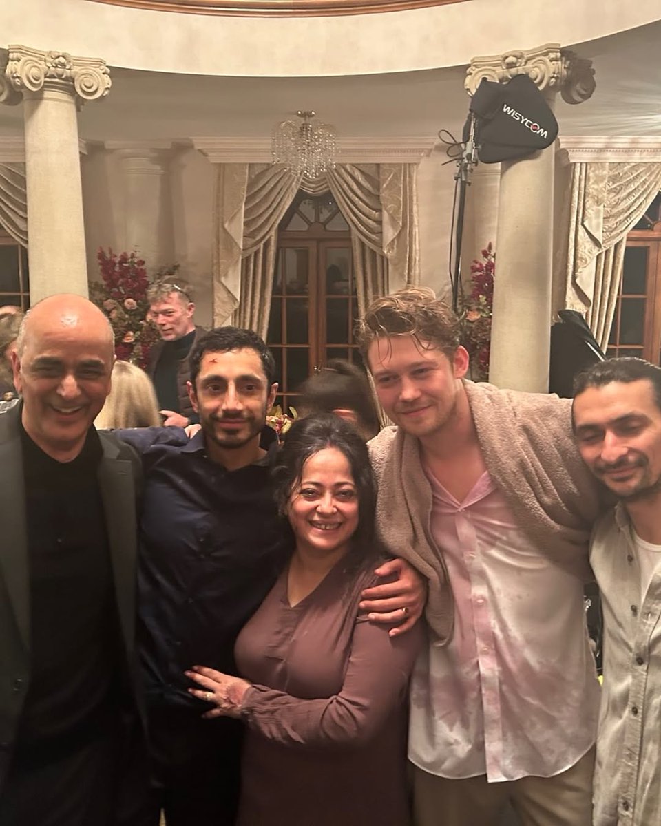 Joe Alwyn Team tweet media