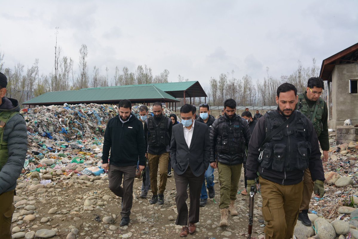 Deputy Commissioner Kulgam. tweet media