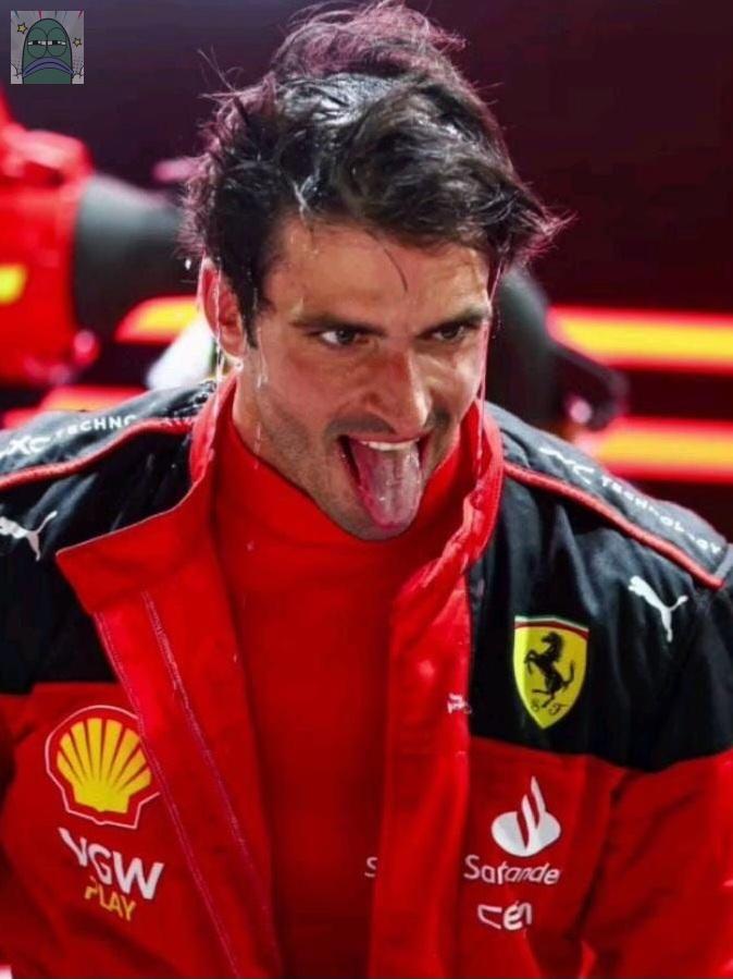 Tanyarlfes tweet media