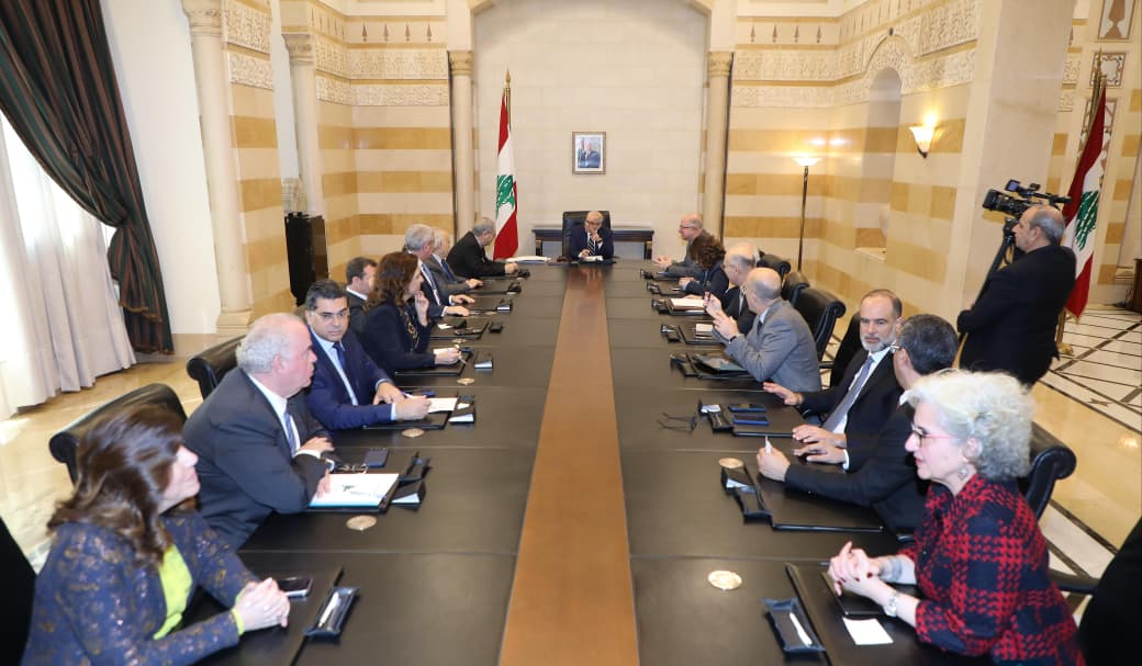 grandserail's tweet photo. عقد رئيس #مجلس_الوزراء الدكتور #نواف_سلام صباح اليوم اللقاء الوزاري الدوري في السراي الكبير، لمتابعة التطورات السياسية وخطة الاستجابة لمتطلبات النزوح والإغاثة.
#لبنان #pcm https://t.co/XX98GW19ix