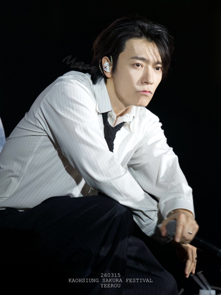 YEEROU💙 tweet media