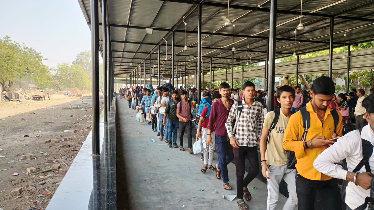 Western Railway tweet media