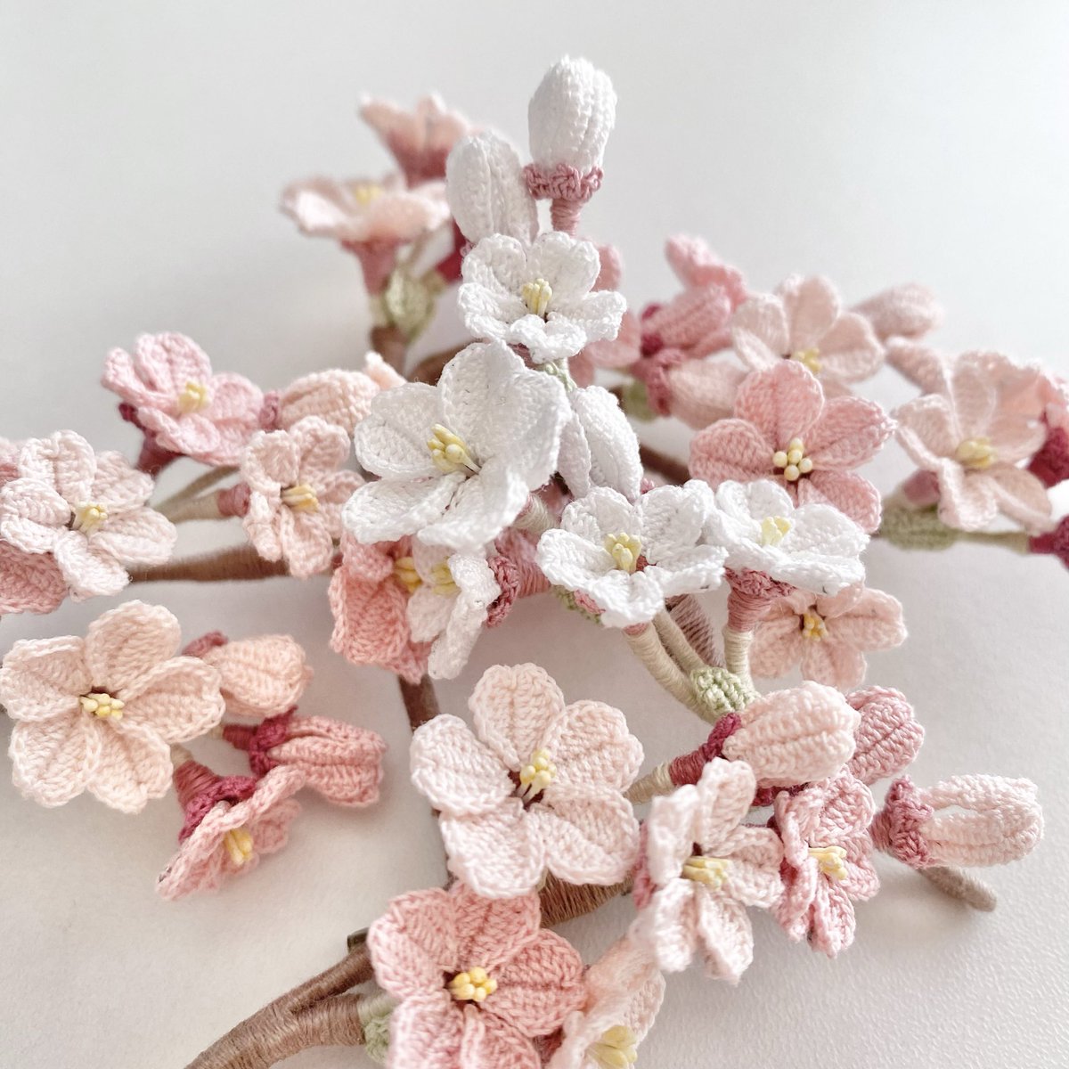 桜まみれ

#編み物　#桜　#crochet