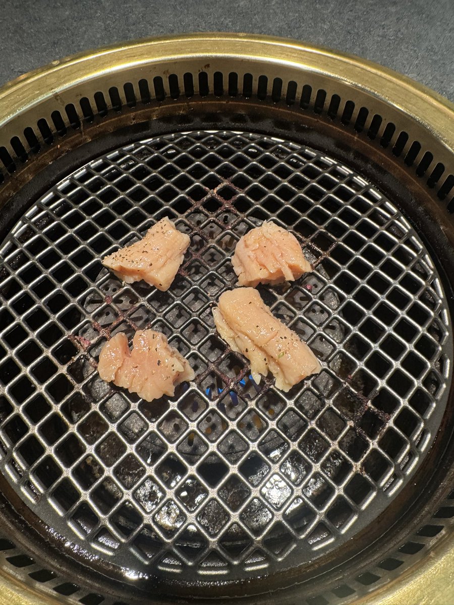 Rinta Arai︎︎ ︎ tweet media