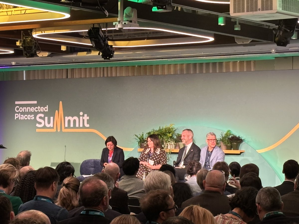  𝔹𝕚𝕝𝕝𝕪 𝔻𝕒𝕧𝕚𝕤 (He/Him/His)  tweet media