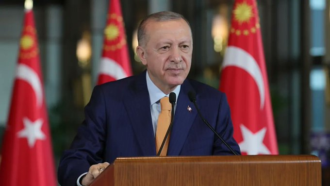 📈 Cumhurbaşkanı Erdoğan, Çanakkale Zaferi’nin 111. yıl dönümü dolayısıyla mesaj yayımladı:  "Çanakkale, yalnızca bir savaşın değil; inancın, fedakârlığın, vatan sevgisinin ve millet olma şuurunun, bütün dünyaya ilan edildiği eşsiz bir destandır."  #ekonomi #enerji #borsa