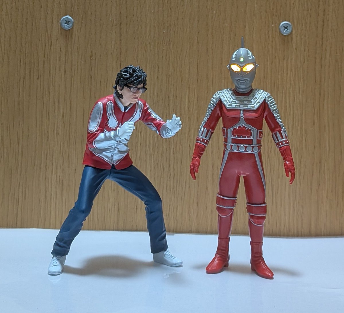 ニセウルトラセブンと同時期に発売のダイコンフィルム版帰ってきたウルトラマン
なんか意味深な感じになってしまった（笑）
庵野さんのウルトラマンはあの作品世界では本物ですからね👌