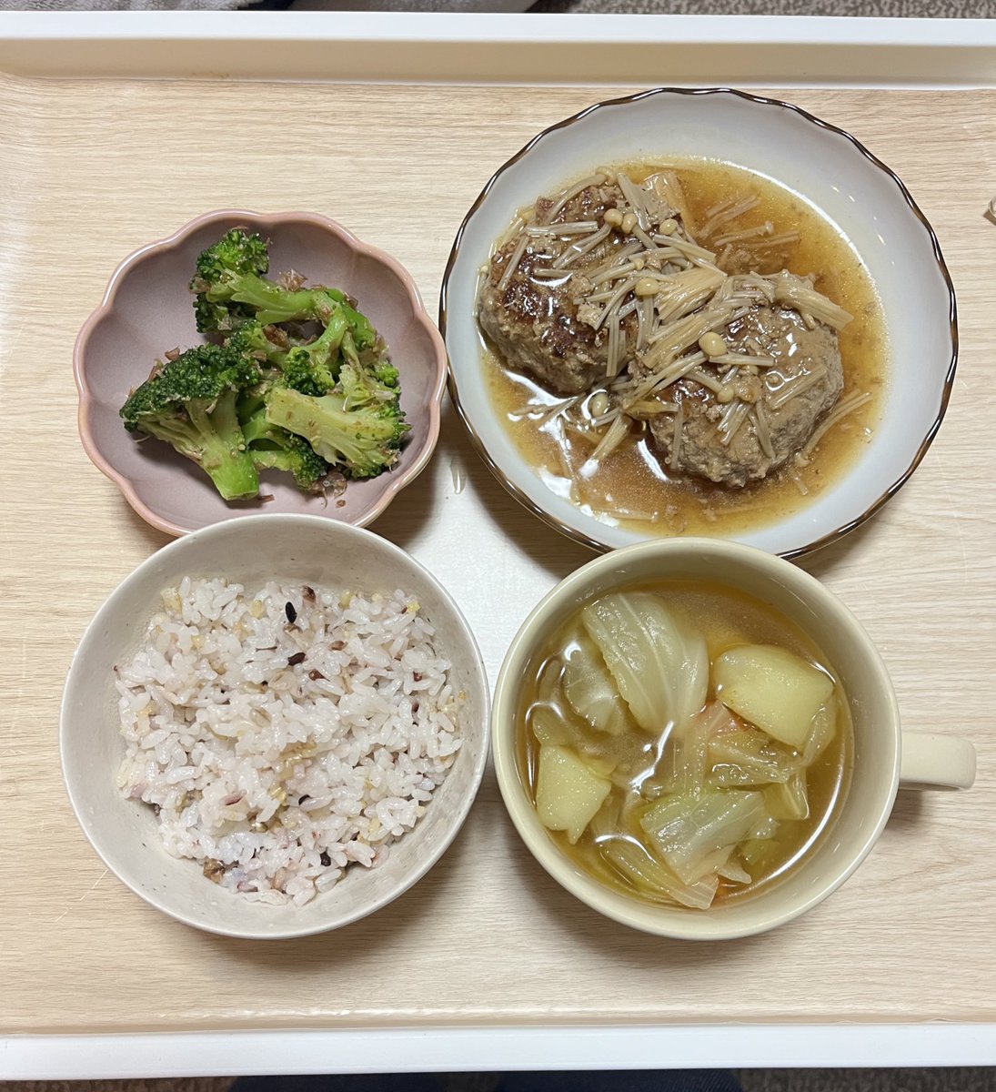 でんでん | 16期around20サポ隊🐰💫 SHEと私の記録~✏️ tweet media