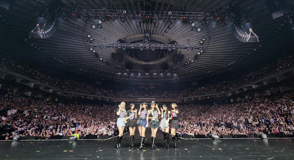 Iz*one on this day tweet media