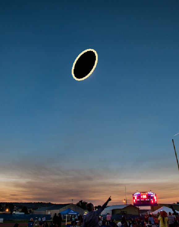 hazel_szl tweet media