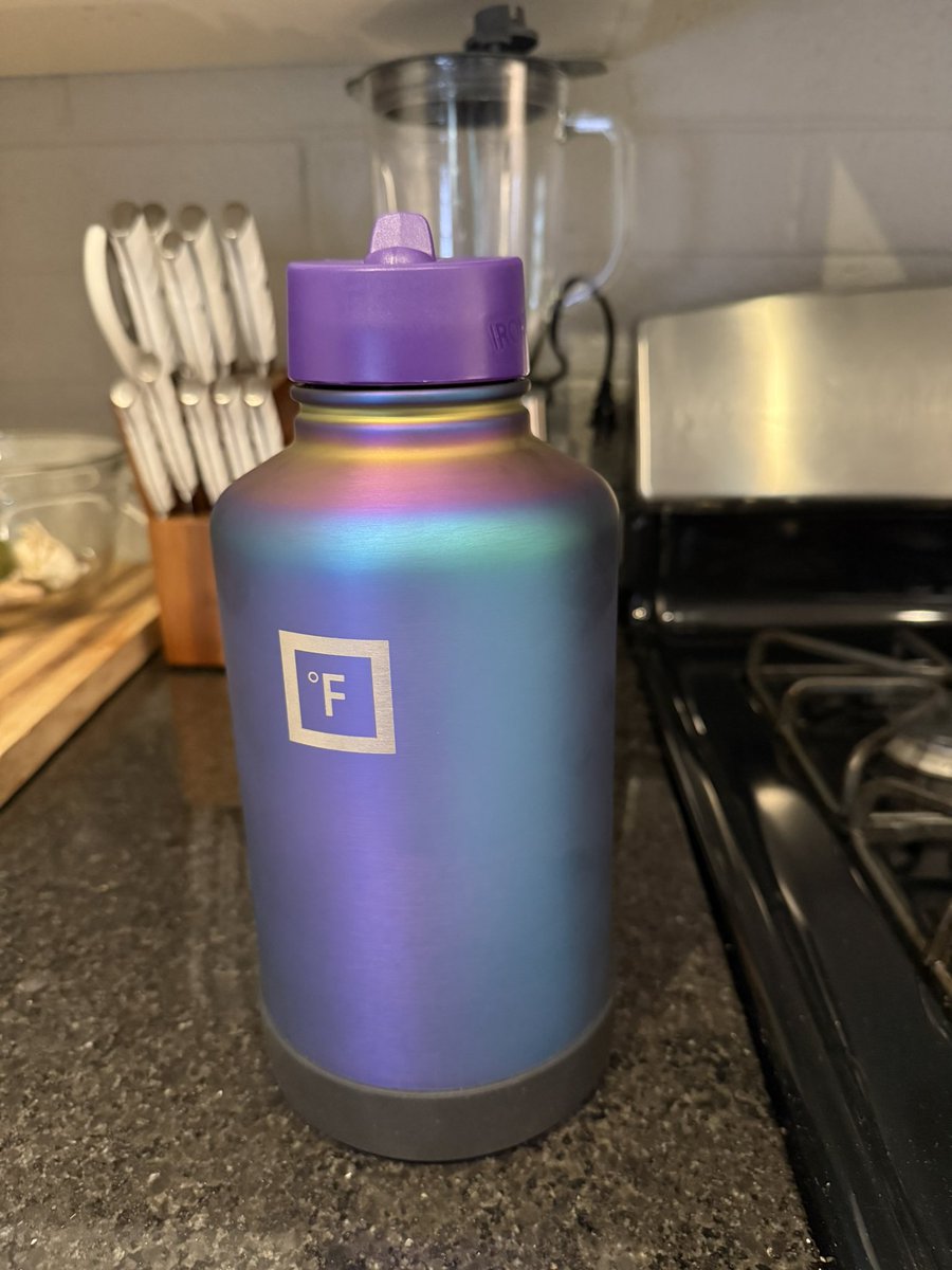 𝖕𝖗𝖔𝖒𝖊𝖙𝖍𝖊𝖚𝖘 🎱 tweet media