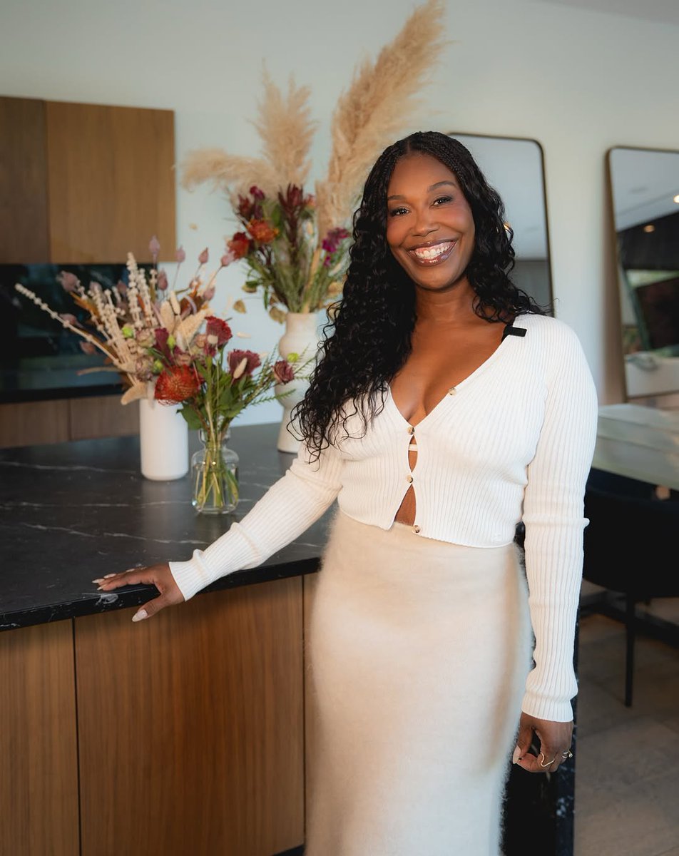 Nia Renée Hill tweet media