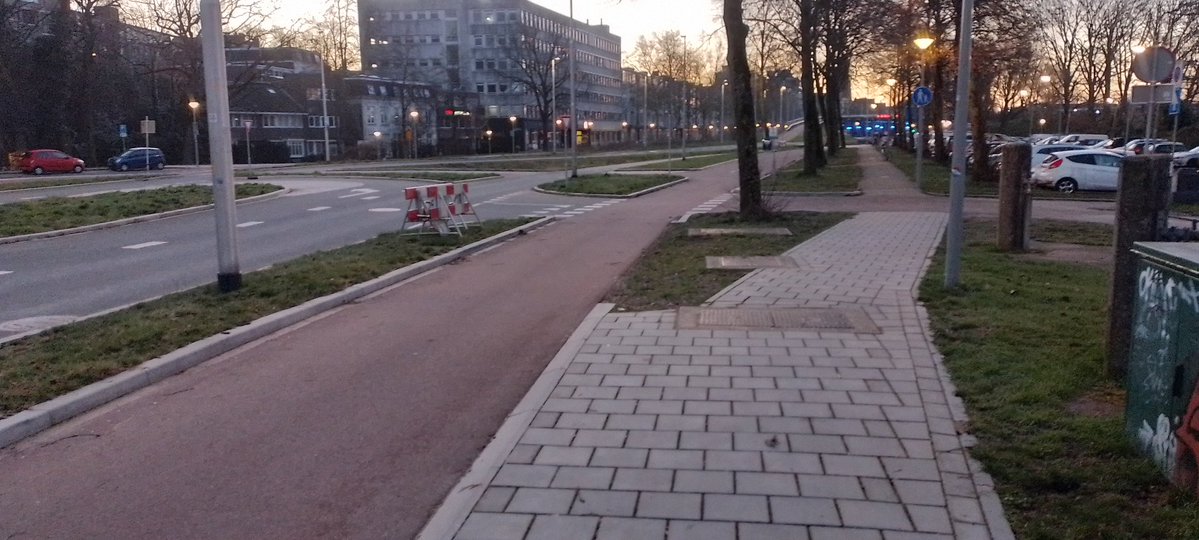 niall cherry tweet media